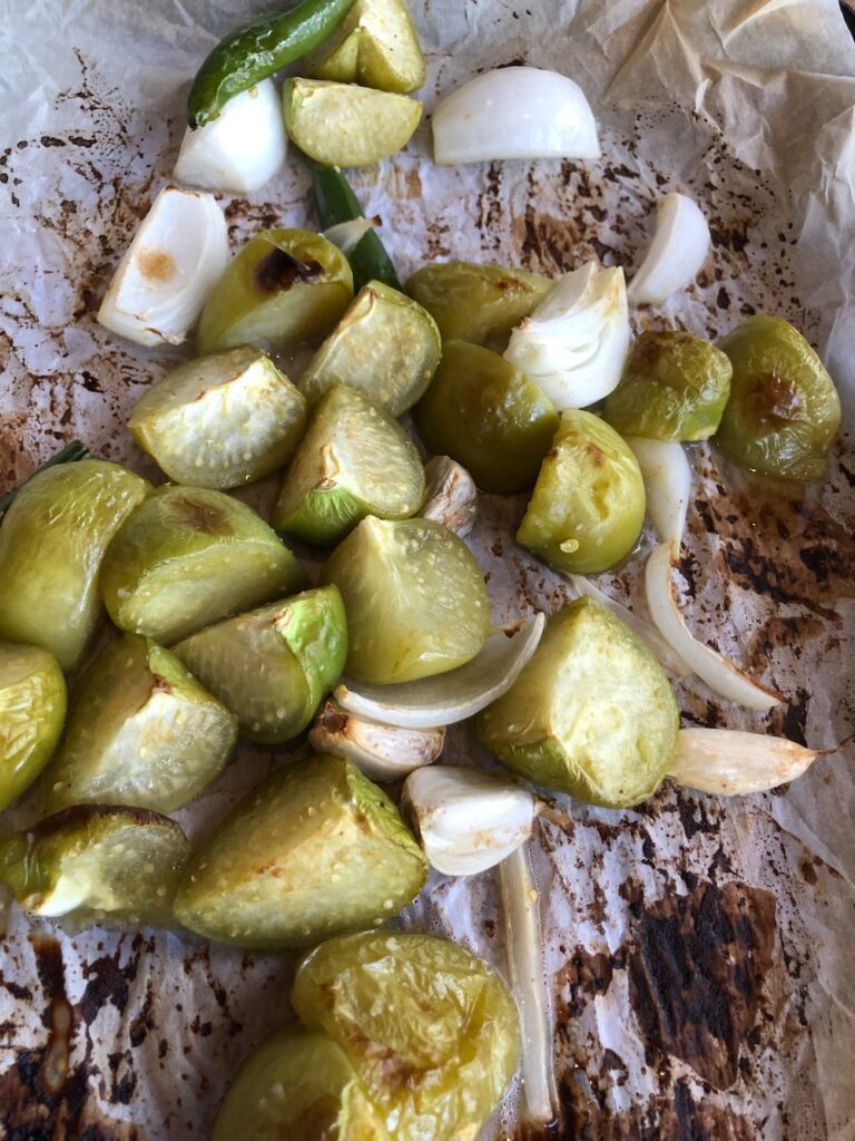 Roasted tomatillo salsa verde ingredients.