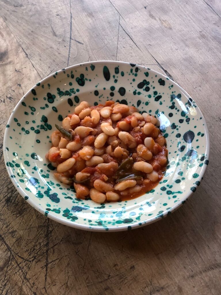 Uccelletto Beans -Tuscan White Beans in Tomato Sauce